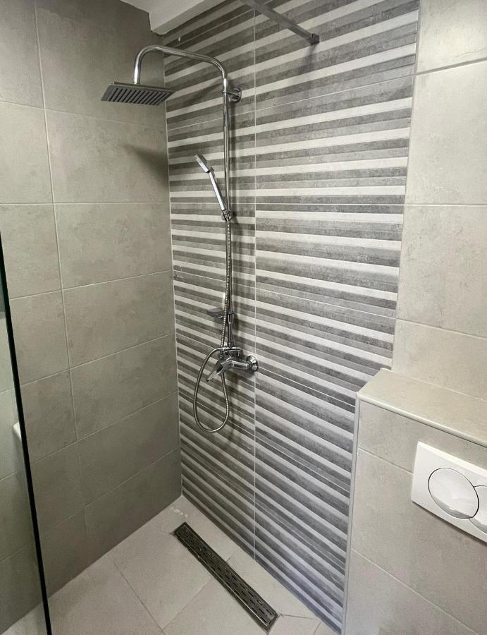 Apartments Two Olives كوتور المظهر الخارجي الصورة